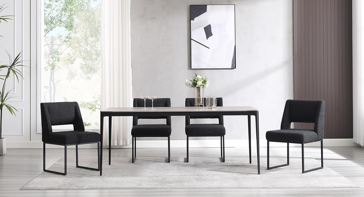 Scingu upholstered dining chairs around a modern dining table